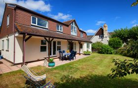 Photo of 4-bed-in-shaldon