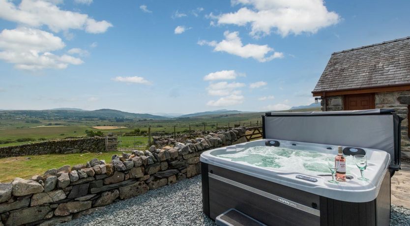 Photo of 3 Bed in Blaenau Ffestiniog