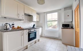 Photo of 4 Bed in Whitby