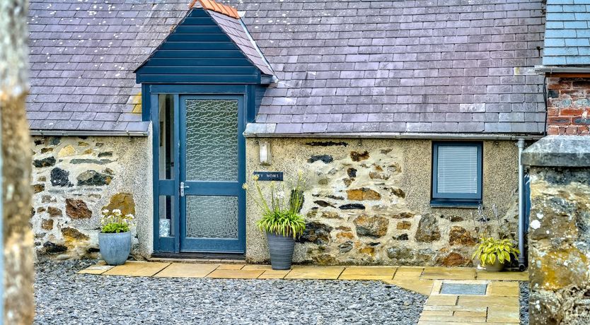 Photo of 1 Bed in Pwllheli