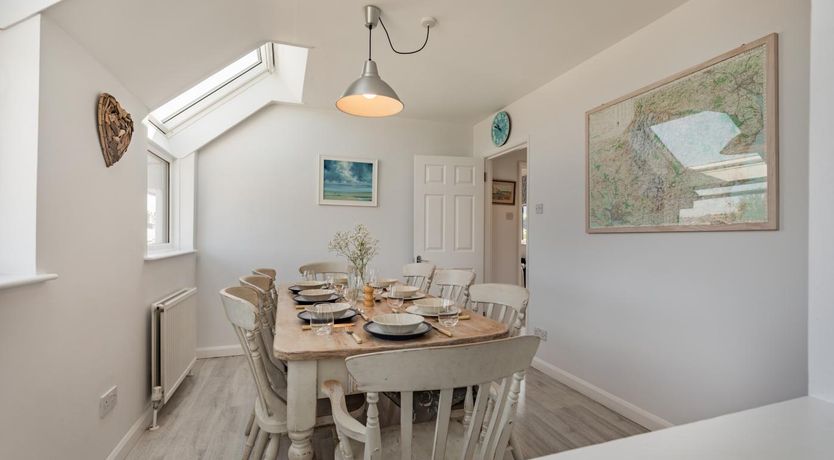 Photo of 4 Bed in Shaldon