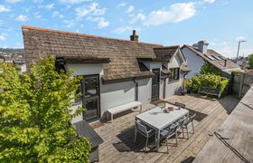 Photo of 4-bed-in-shaldon-1