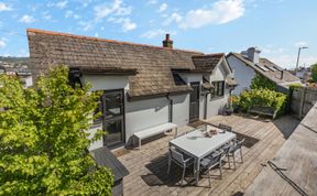 Photo of 4 Bed in Shaldon