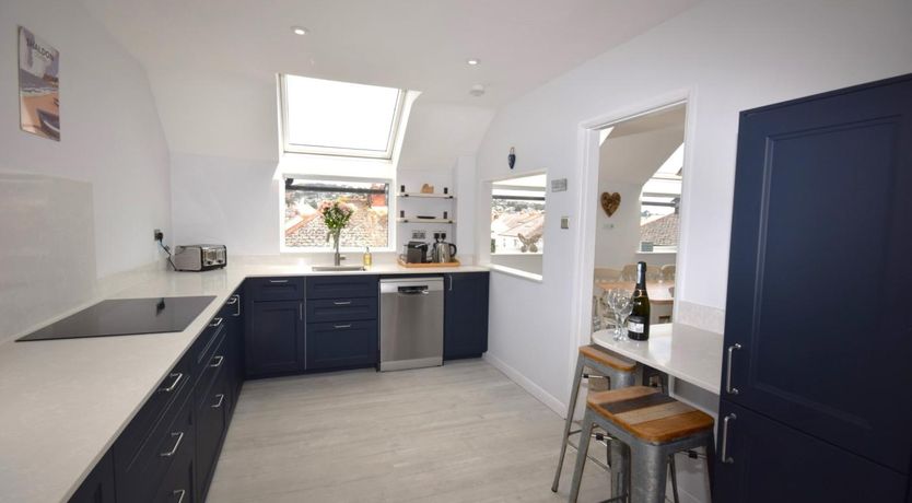 Photo of 4 Bed in Shaldon