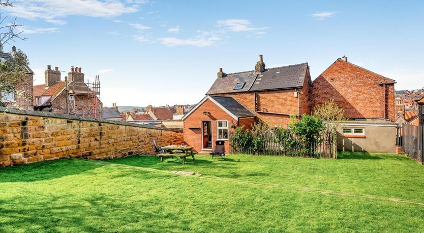 Photo of 2 Bed in Whitby