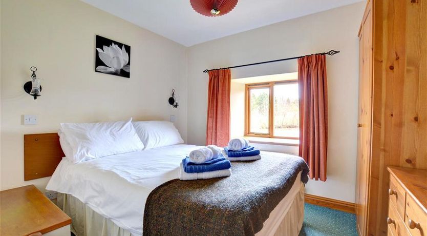 Photo of 5 Bed in Tosside Near Settle