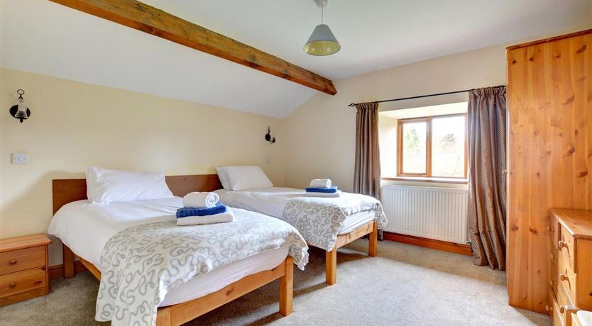 Photo of 5 Bed in Tosside Near Settle