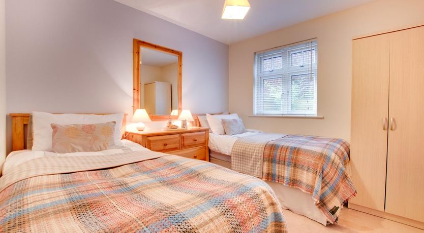 Photo of 2 Bed in Whitby