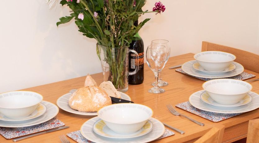 Photo of 2 Bed in Whitby