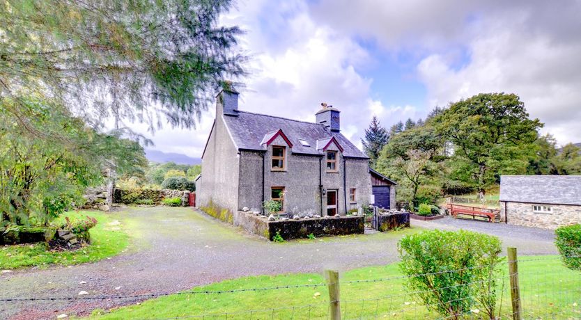 Photo of 3 Bed in Dolgellau