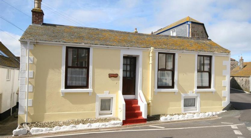 Photo of 2 Bed in St Ives