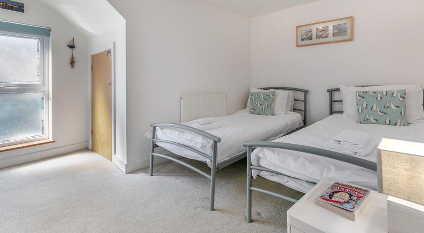 Photo of 2 Bed in St. Ives