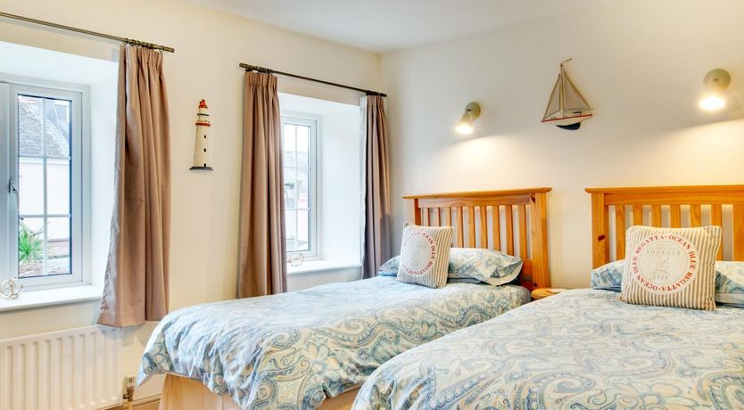 Photo of 2 Bed in Paignton