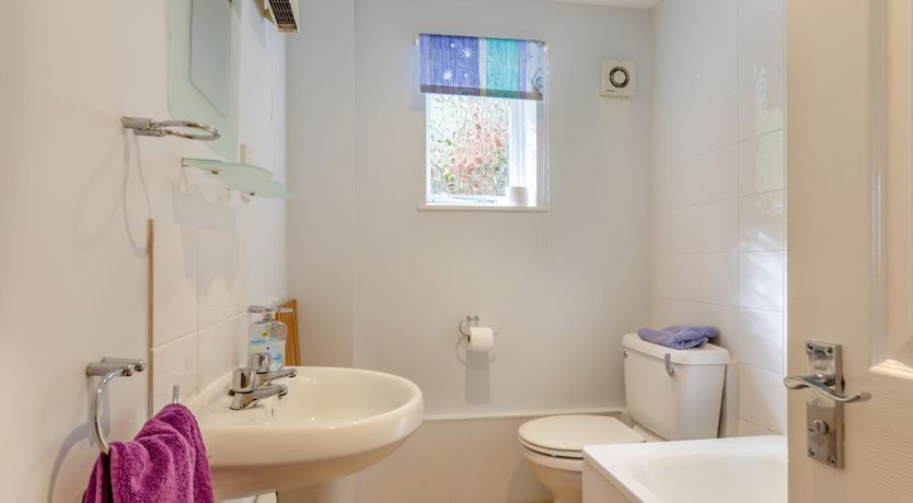 Photo of 2 Bed in Charmouth