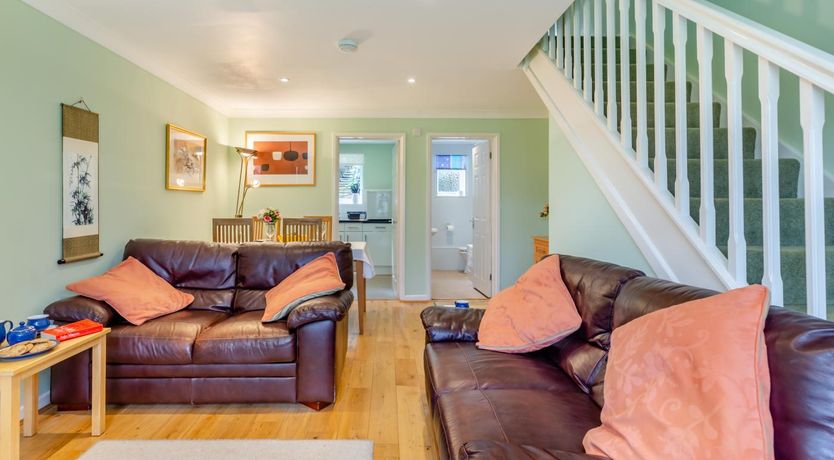 Photo of 2 Bed in Charmouth