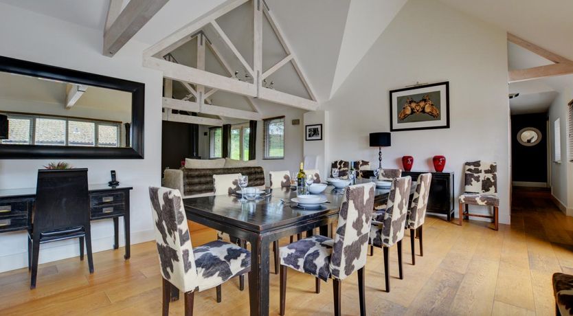 Photo of 3 Bed in Holt