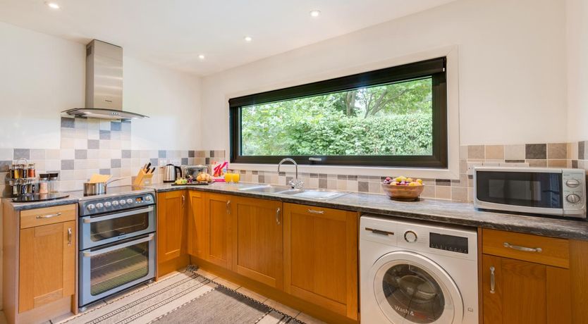 Photo of 2 Bed in Whitby