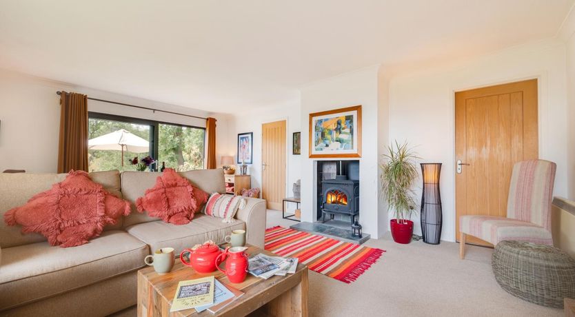 Photo of 2 Bed in Whitby