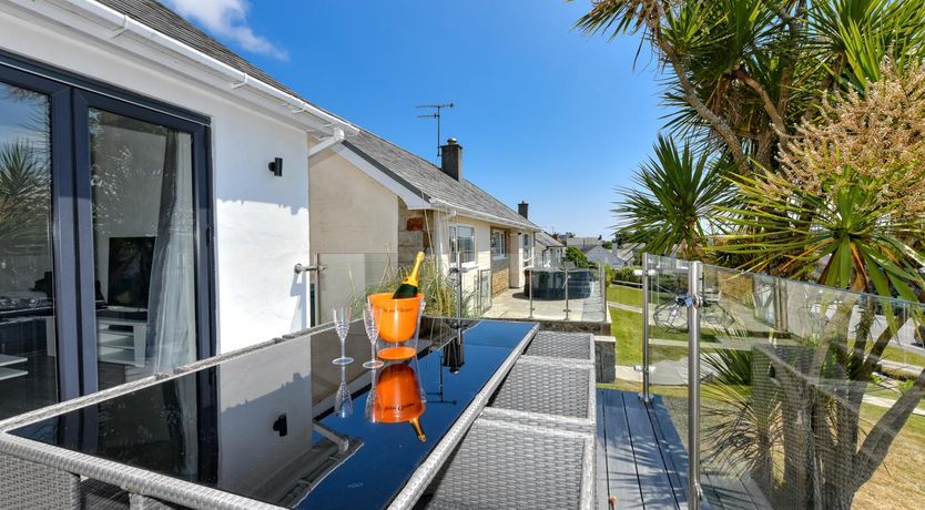 Photo of 4 Bed in Abersoch