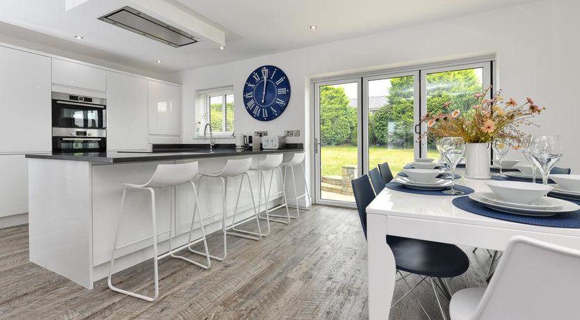 Photo of 4 Bed in Abersoch