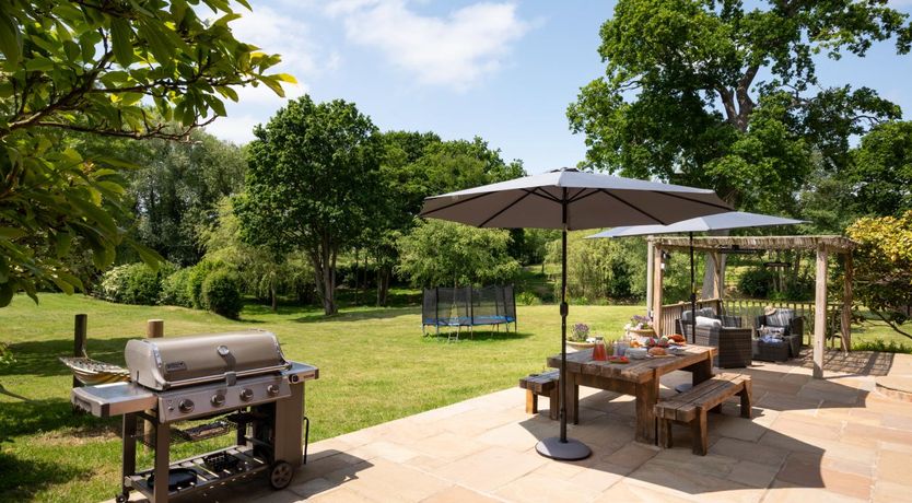 Photo of 5 Bed in Sissinghurst