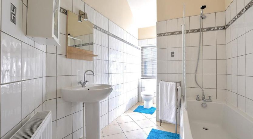 Photo of 2 Bed in Richmond