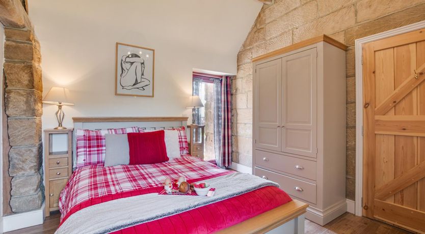 Photo of 2 Bed in Saltburn-by-the-sea