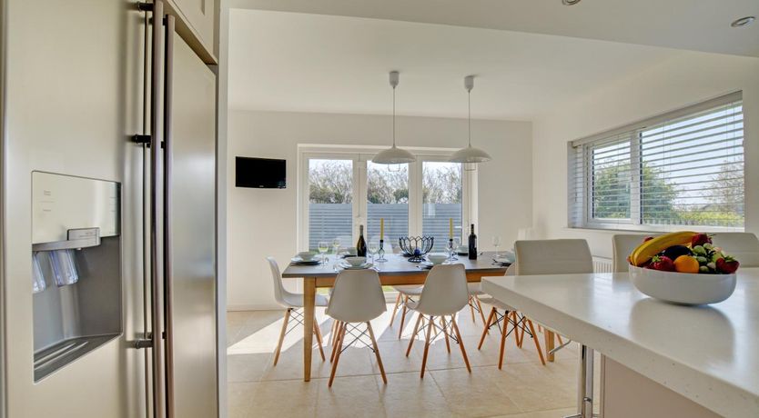 Photo of 6 Bed in Constantine Bay