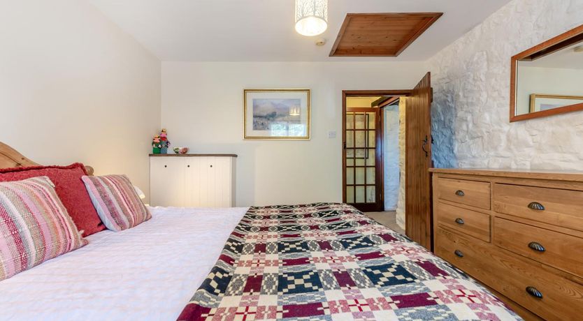 Photo of 2 Bed in Llandeilo