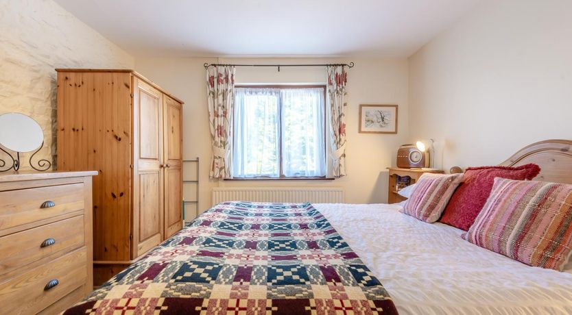 Photo of 2 Bed in Llandeilo