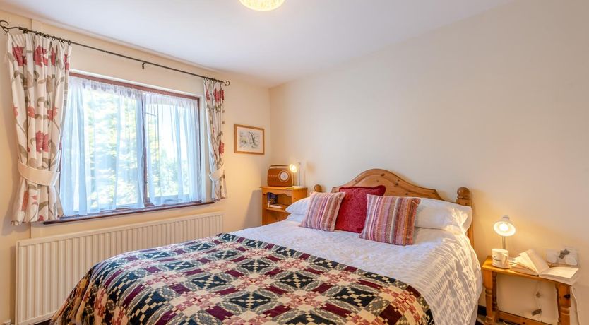 Photo of 2 Bed in Llandeilo