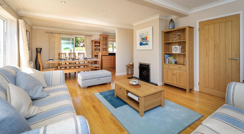 Photo of 4 Bed in Abersoch