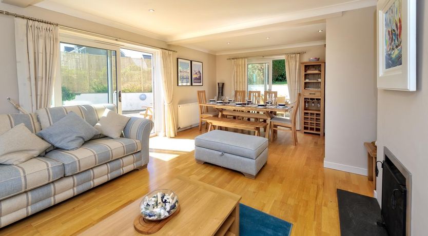Photo of 4 Bed in Abersoch