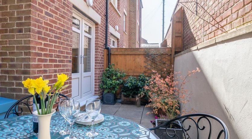 Photo of 2 Bed in Whitby