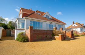 Photo of 4-bed-in-old-hunstanton
