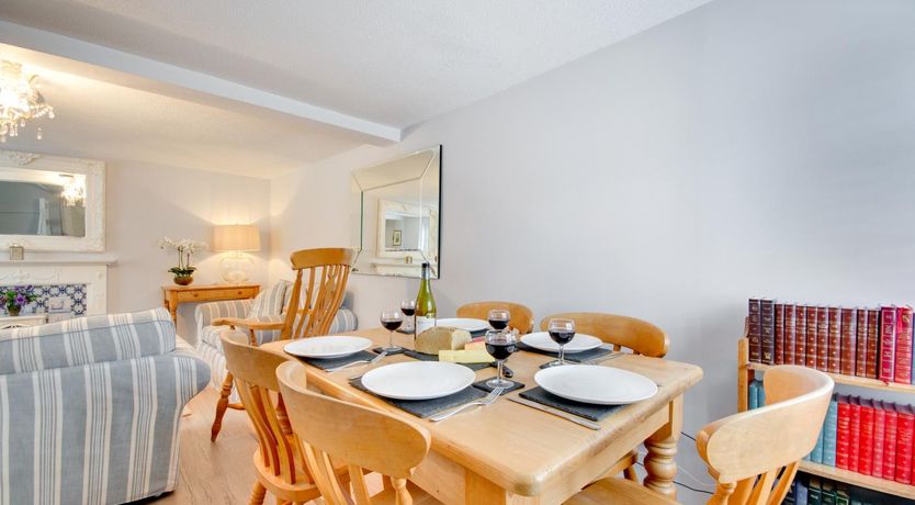 Photo of 2 Bed in Holt