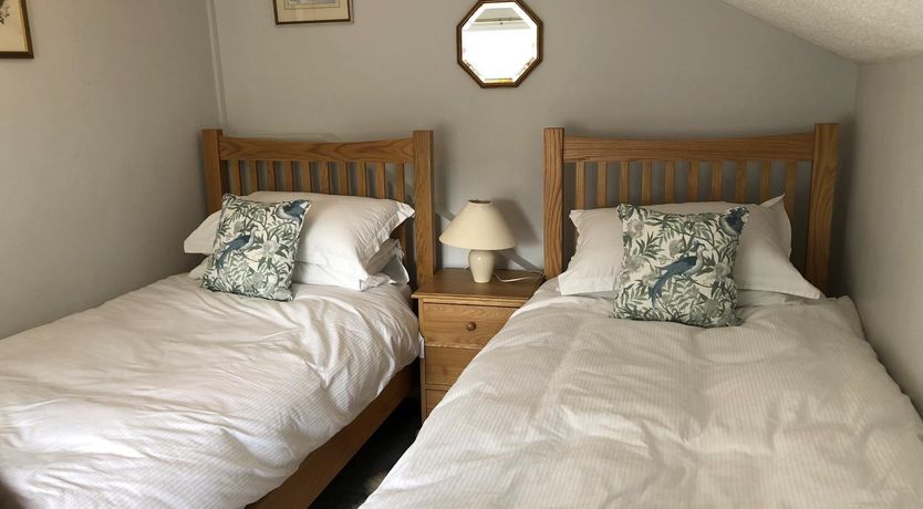 Photo of 2 Bed in Holt