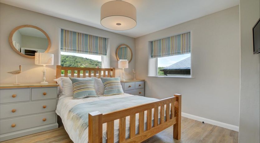 Photo of 2 Bed in Crackington Haven