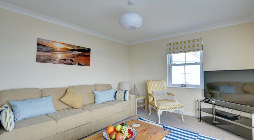 Photo of 5 Bed in Amroth