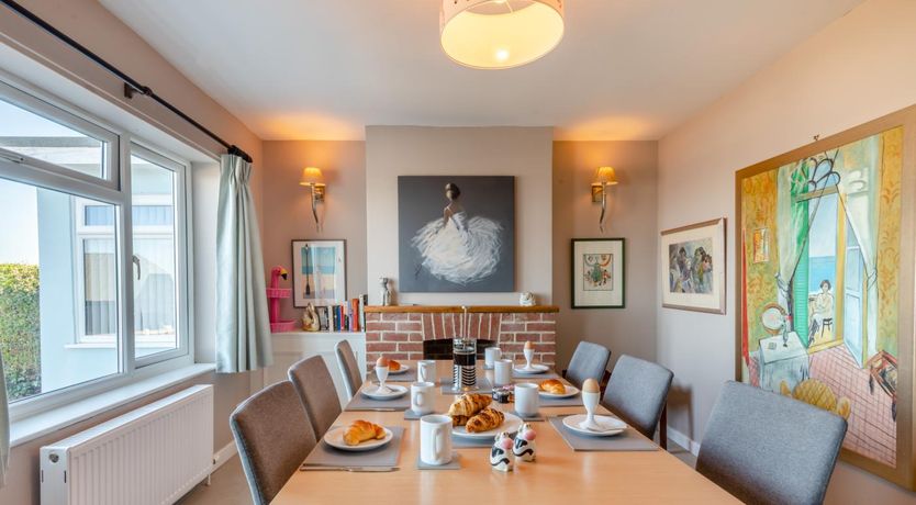 Photo of 4 Bed in Overstrand