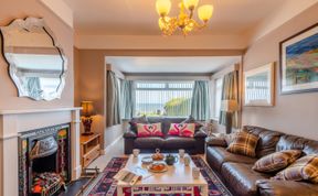Photo of 4 Bed in Overstrand