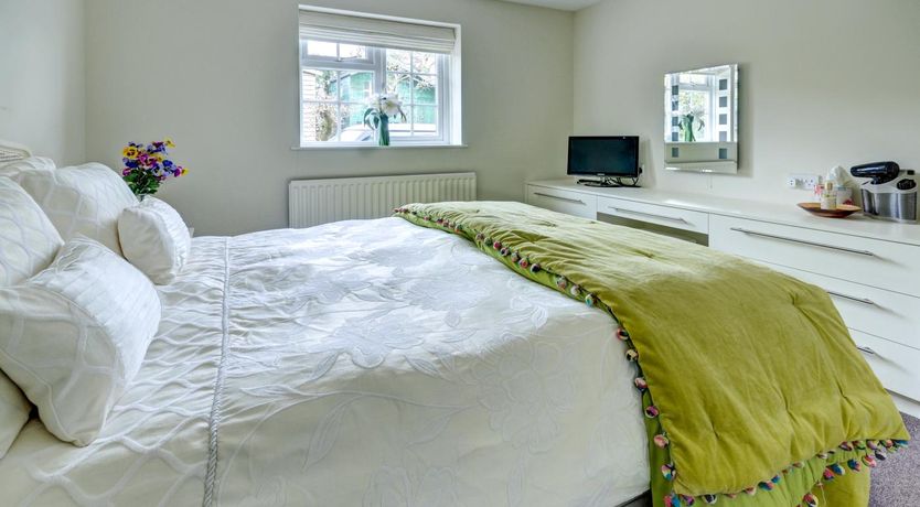 Photo of 1 Bed in Northam, Bideford
