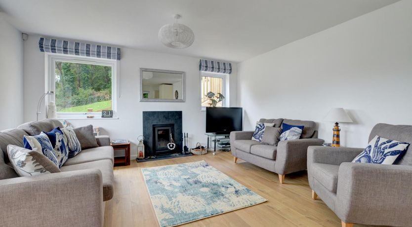 Photo of 4 Bed in Ilfracombe