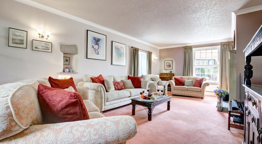 Photo of 5 Bed in Kettlewell