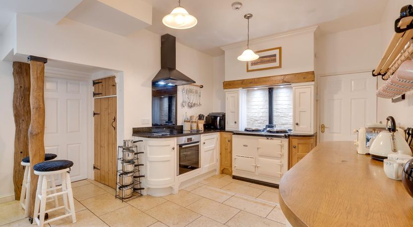 Photo of 5 Bed in Kettlewell