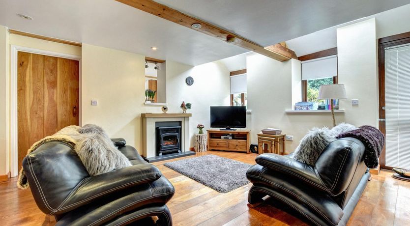 Photo of 2 Bed in Llandysul