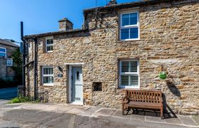 Photo of 2-bed-in-bainbridge