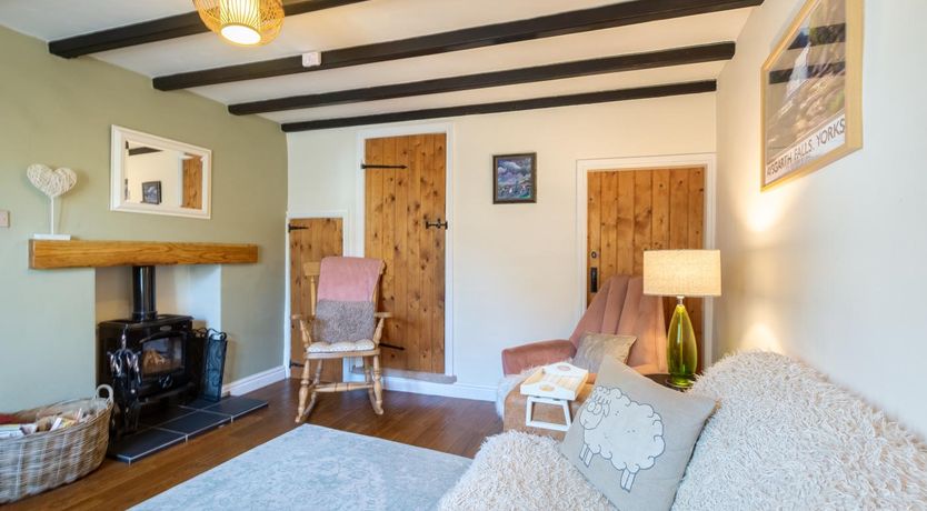 Photo of 2 Bed in Bainbridge