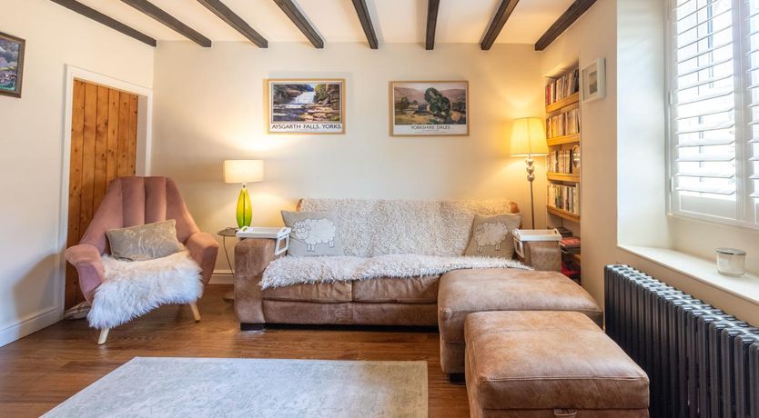 Photo of 2 Bed in Bainbridge