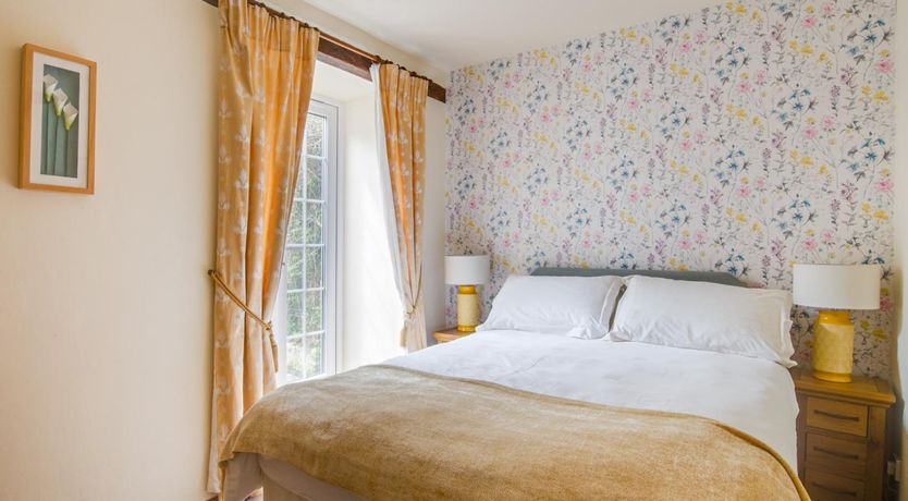 Photo of 1 Bed in Llanerchymedd